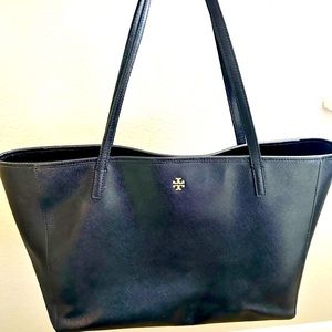 Tory Burch tote.